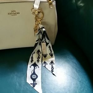 tory burch scarf keychain